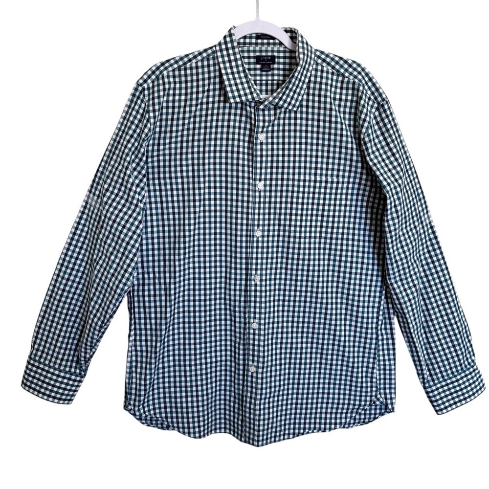 J. Crew Mens Green and White Gingham Button-Down Shirt